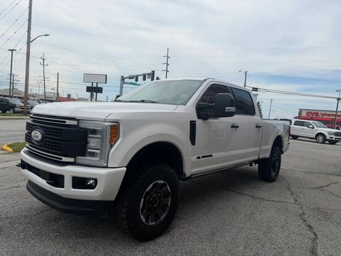 Used 2019 Ford F250 Platinum AWD/4WD image 5