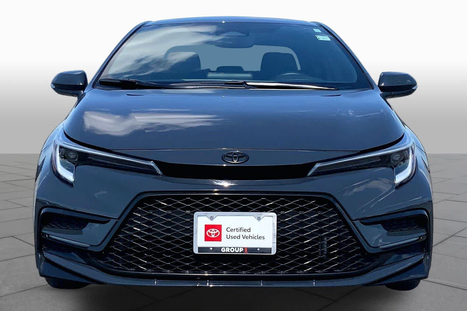 Used 2026 Toyota Corolla SE FWD image 4