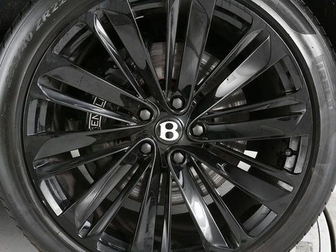 Used 2023 Bentley Bentayga Speed image 6