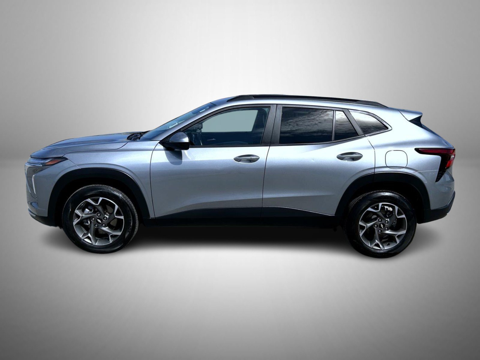 Used 2025 Chevrolet Trax LT w/ Driver Confidence Package FWD image 8