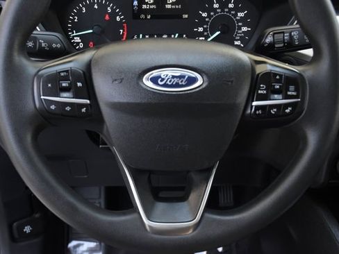 Used 2022 Ford Escape SE image 7