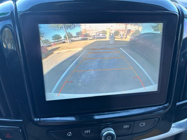 Used 2018 Chevrolet Traverse LT FWD image 15