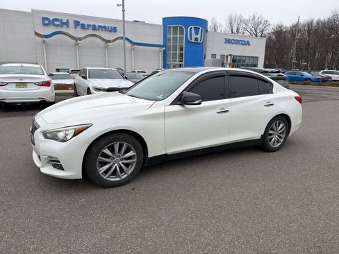 Used 2016 INFINITI Q50 Premium w/ 2.0T Premium Plus Package image 5