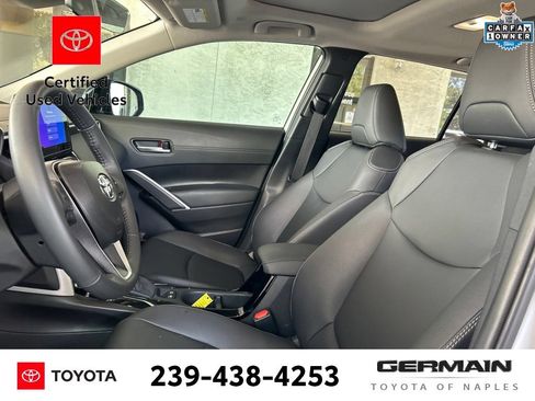 Certified 2025 Toyota Corolla Cross XLE w/ Convenience Package FWD image 13