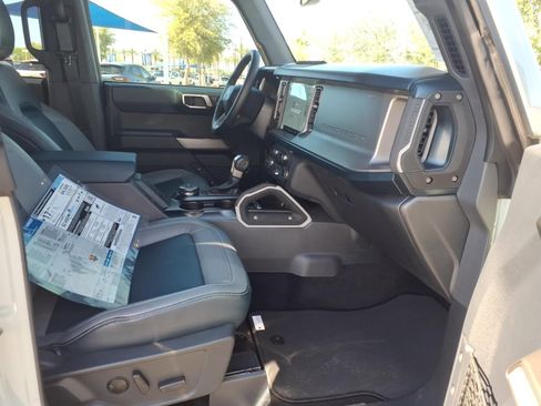 Certified 2021 Ford Bronco First Edition AWD/4WD image 11