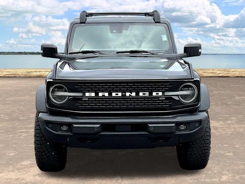 Certified 2022 Ford Bronco Wildtrak AWD/4WD image 2