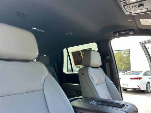 Used 2023 GMC Yukon SLT AWD/4WD image 21