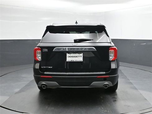 Used 2021 Ford Explorer Limited w/ Equipment Group 301A image 8
