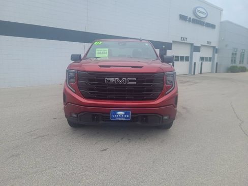 Used 2023 GMC Sierra 1500 Elevation AWD/4WD image 10