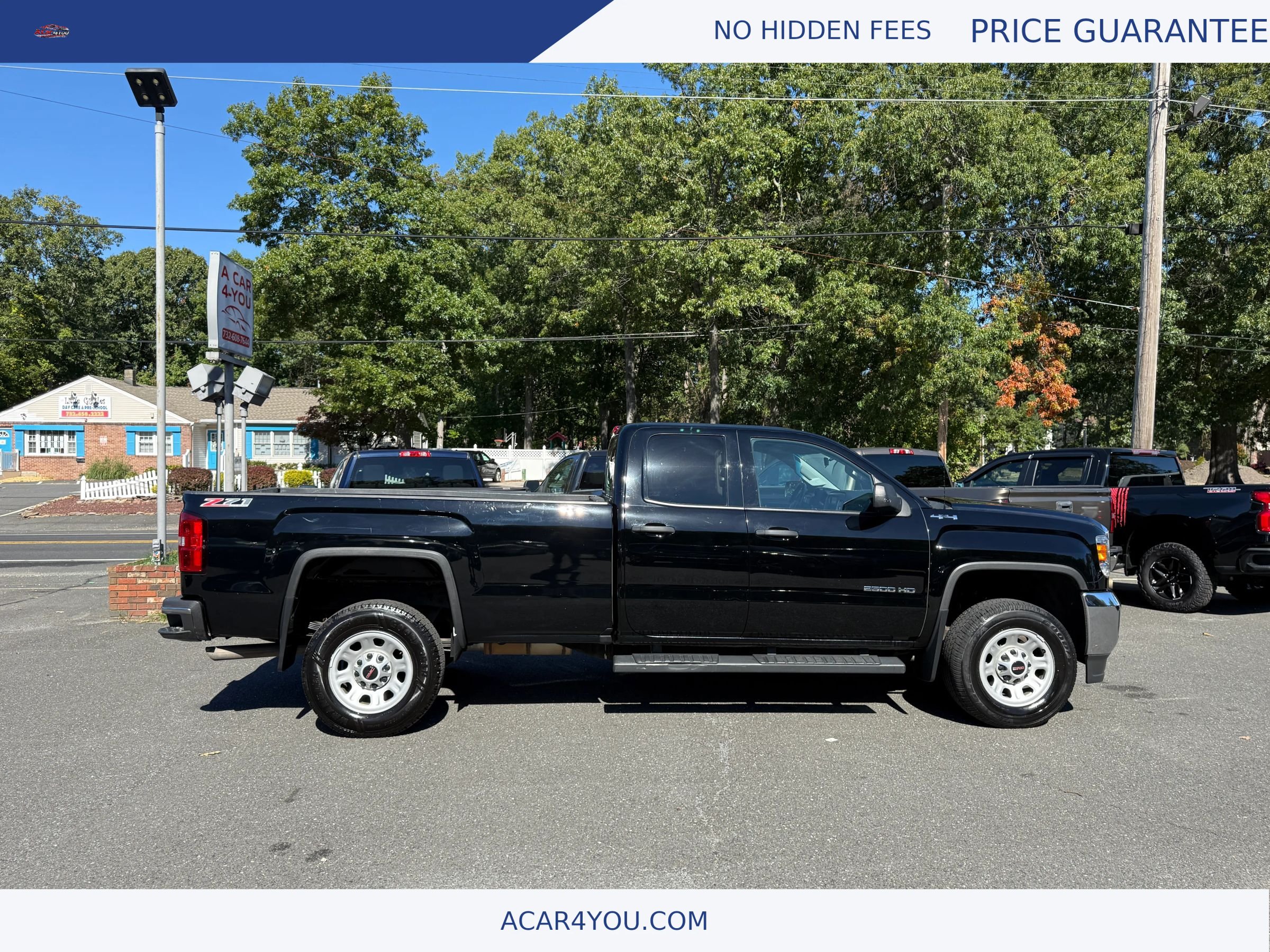 Used 2018 GMC Sierra 2500 4x4 Double Cab w/ Sierra Convenience Package image 3