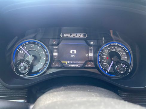 Used 2021 RAM 1500 Limited AWD/4WD image 14