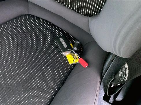 Used 2013 Dodge Journey SXT w/ Flexible Seating Group FWD image 13