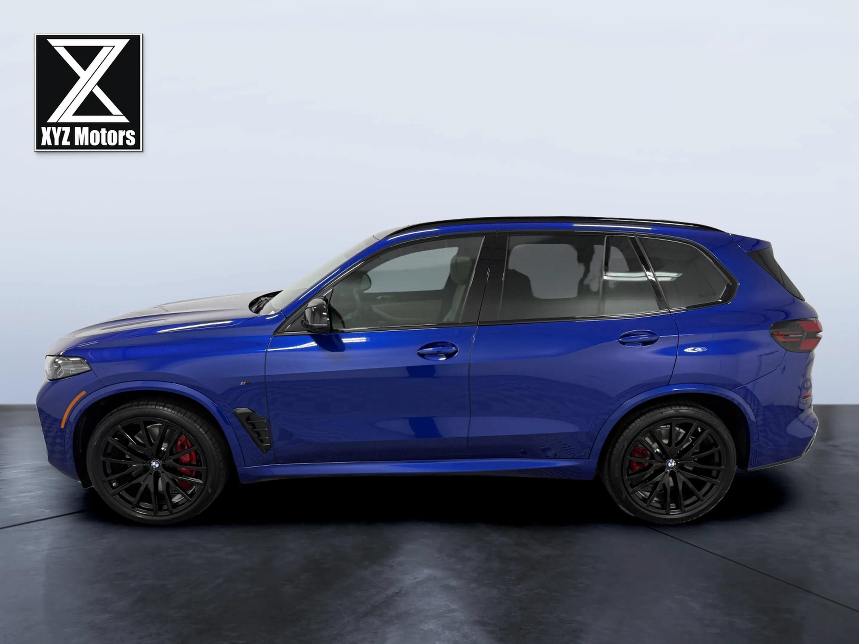 Used 2026 BMW X5 M60i AWD/4WD image 3