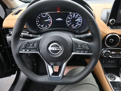 New 2025 Nissan Sentra SV w/ SV Premium Package image 14