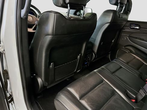 Used 2019 Jeep Grand Cherokee High Altitude image 29