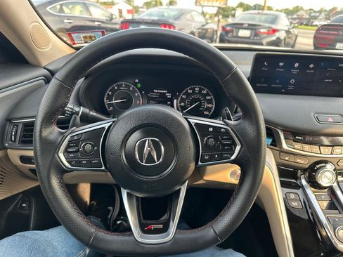 Used 2021 Acura TLX FWD image 11