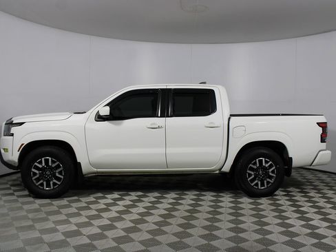 Used 2023 Nissan Frontier SV w/ SV Convenience Package RWD image 35