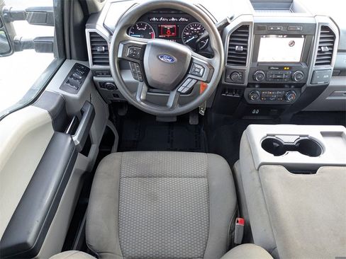 Used 2019 Ford F250 XLT w/ XLT Value Package image 15