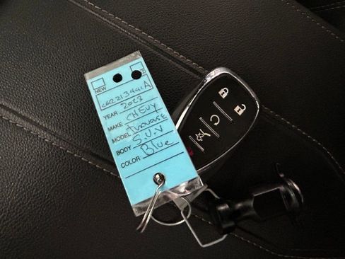 Used 2023 Chevrolet Traverse LT image 50