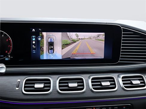 Certified 2025 Mercedes-Benz GLS 450 4MATIC image 27