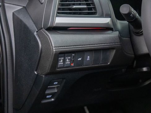 New 2026 Honda Odyssey Sport-L image 19