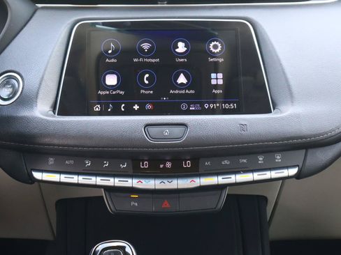Used 2020 Cadillac XT4 Luxury FWD image 15