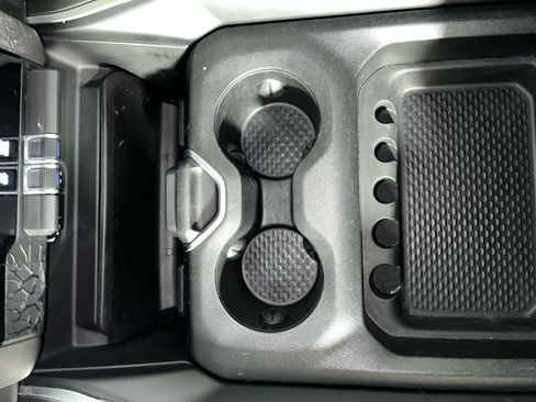 Used 2022 RAM 1500 Big Horn AWD/4WD image 21