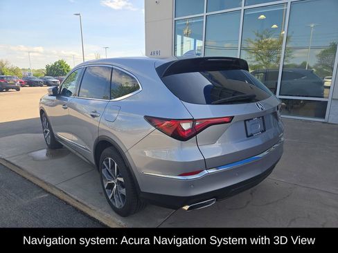 Used 2023 Acura MDX SH-AWD w/ Technology Package image 5