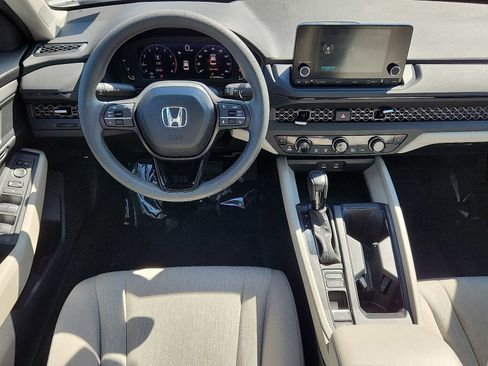Certified 2023 Honda Accord EX image 11