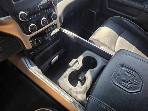 Used 2019 RAM 3500 Laramie AWD/4WD image 18