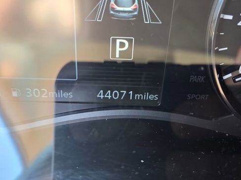 Used 2022 Nissan Kicks SV image 26