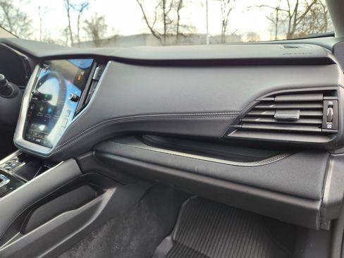 Certified 2025 Subaru Outback Premium w/ Popular Package #1 image 17