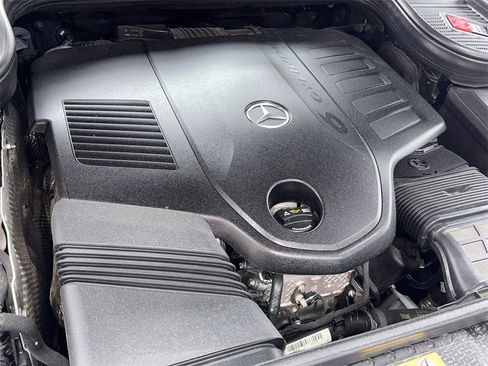 Used 2021 Mercedes-Benz GLS 450 4MATIC image 63