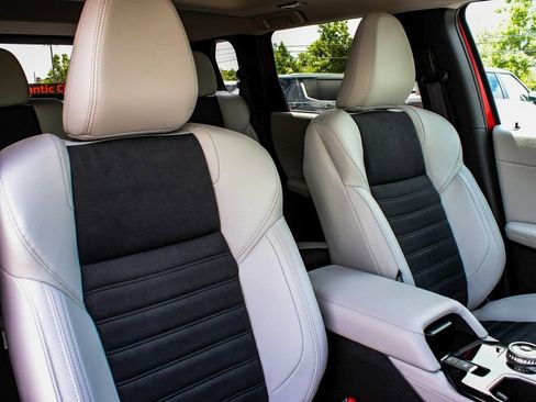 New 2025 Mitsubishi Outlander SE AWD/4WD image 41