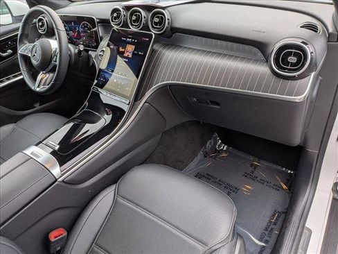 Used 2026 Mercedes-Benz GLC 300 image 22