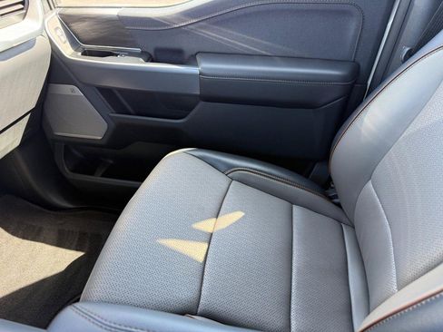 Used 2025 Ford F150 Lariat w/ Equipment Group 502A High image 25