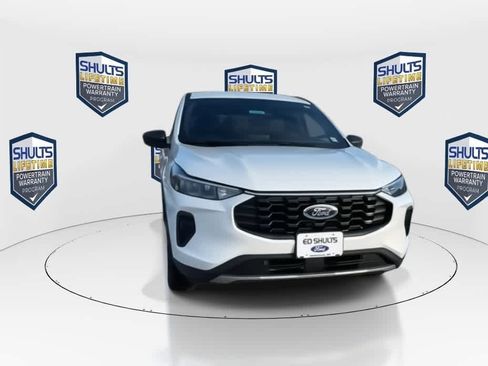 New 2025 Ford Escape ST-Line w/ Cold Weather Package image 2