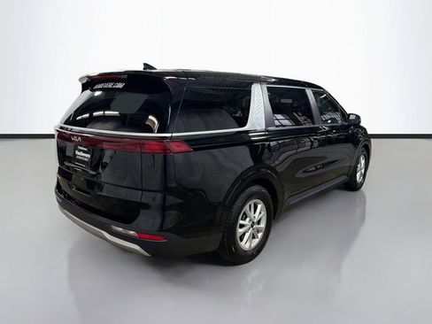 Used 2024 Kia Carnival LX FWD image 10