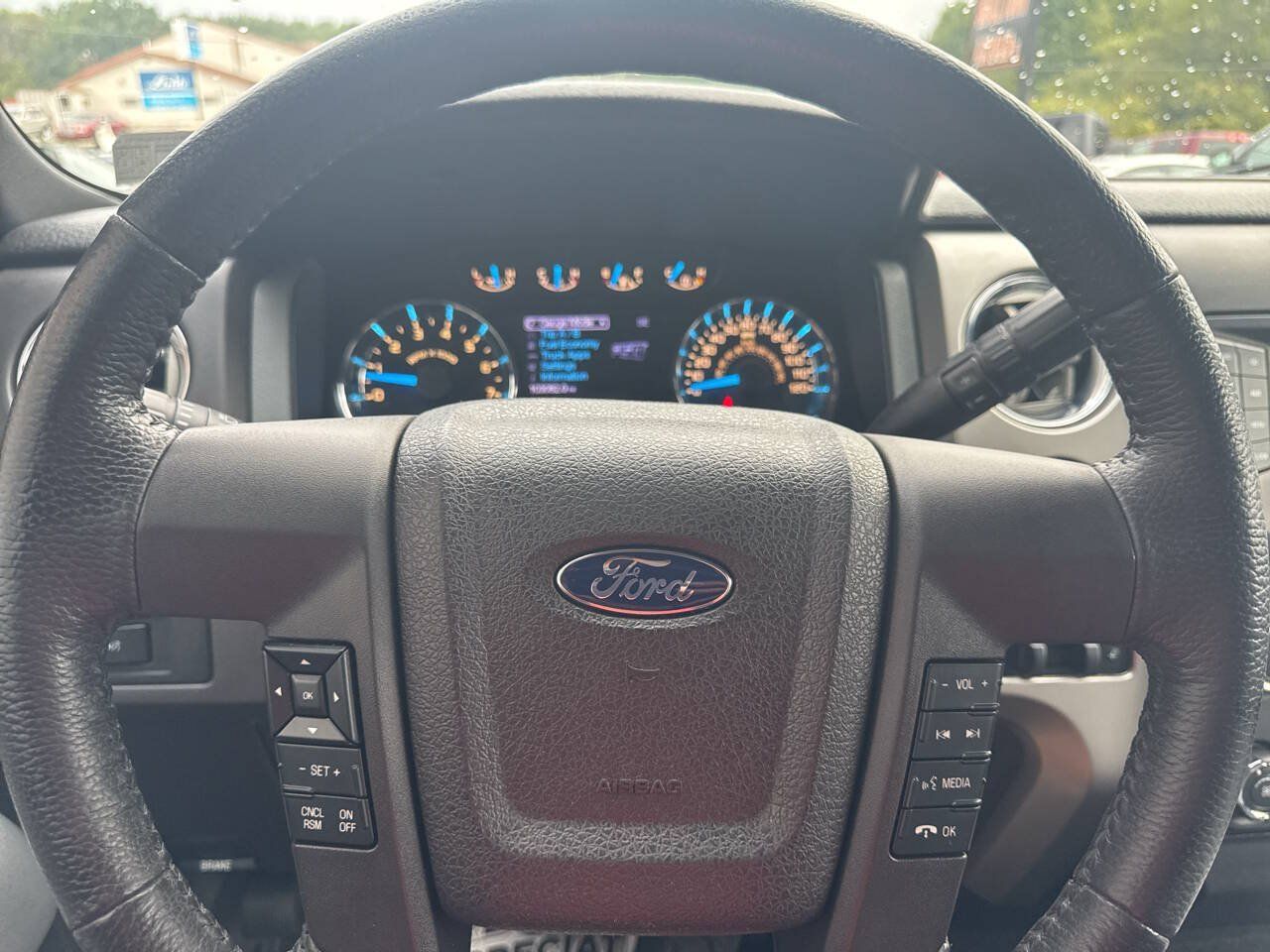 Used 2013 Ford F150 XLT w/ Luxury Equipment Group AWD/4WD image 32