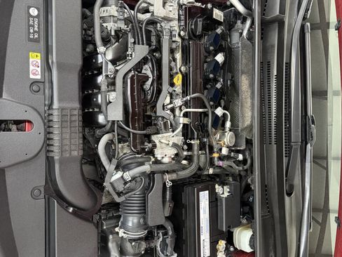 Used 2021 Toyota Corolla SE w/ Carpet Mat Package (TMS) image 7