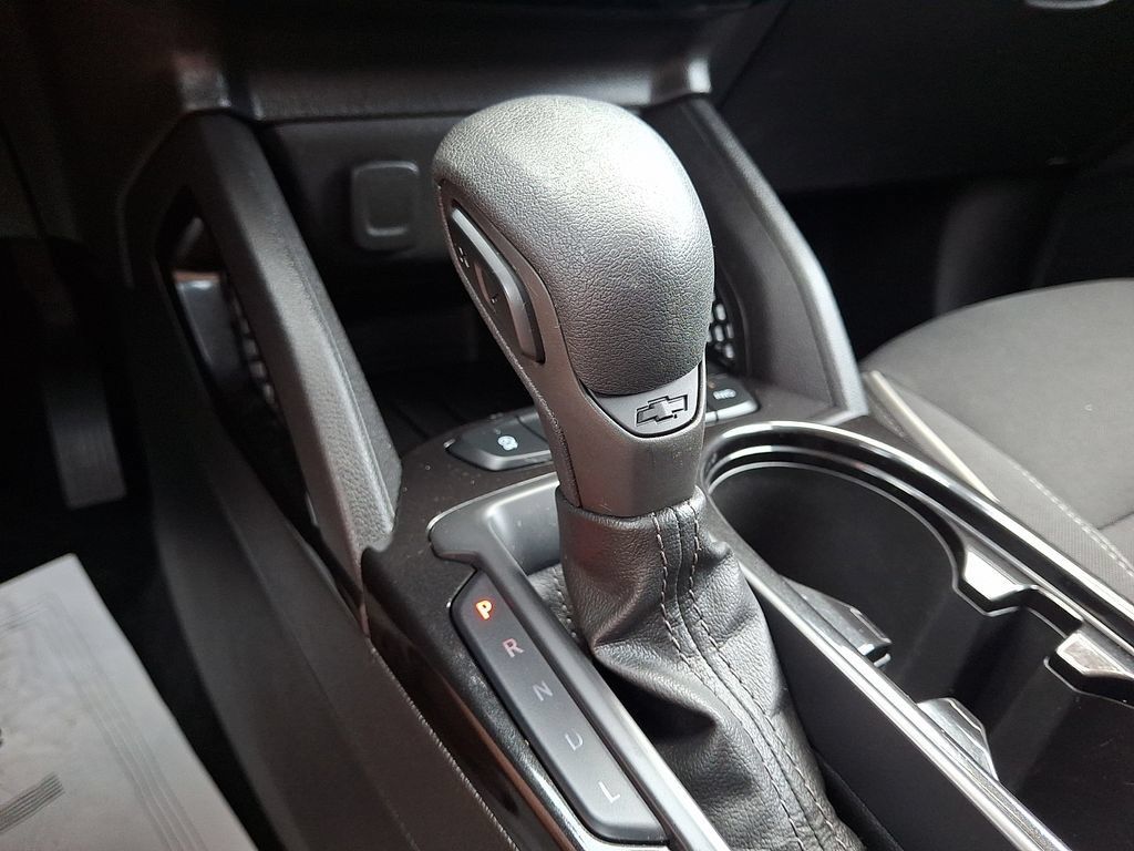 Used 2024 Chevrolet TrailBlazer LT AWD/4WD image 15
