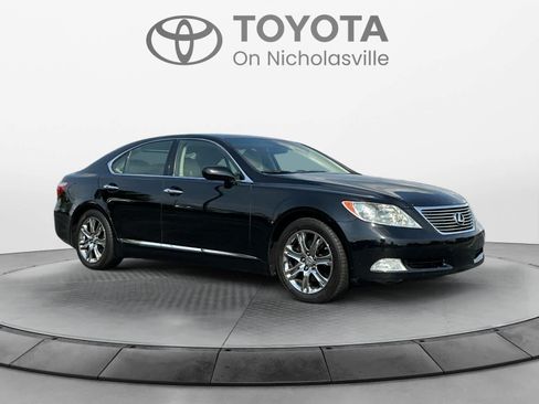 Used 2008 Lexus LS 460 RWD image 7