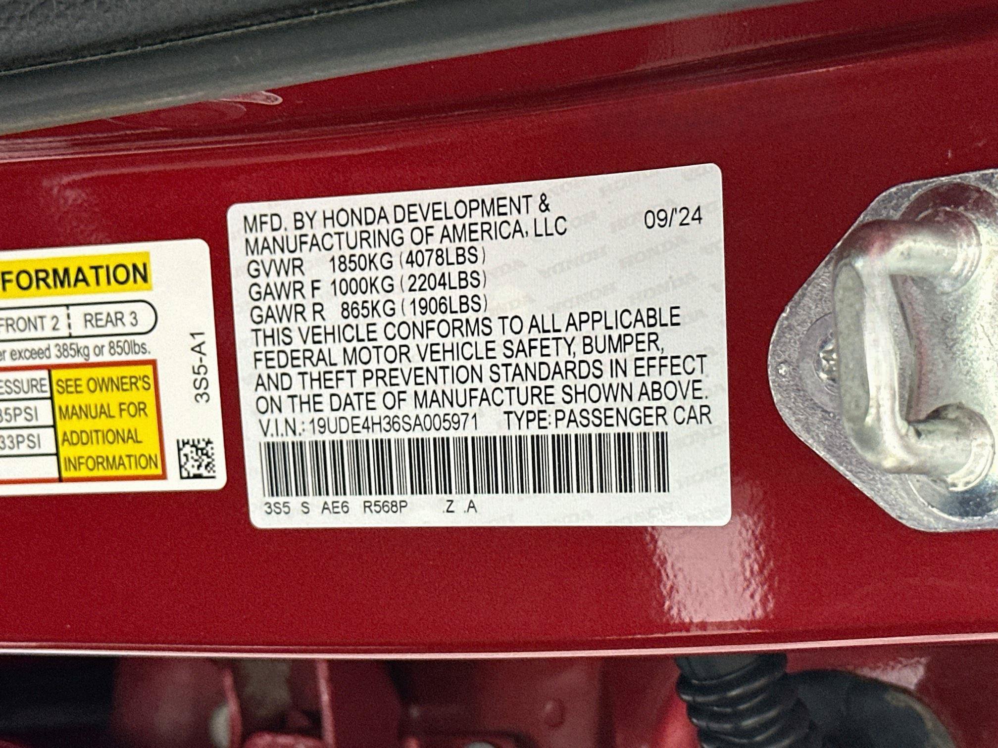 Used 2025 Acura Integra A-Spec FWD image 12