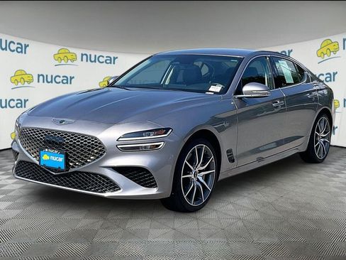 Used 2025 Genesis G70 2.5T AWD/4WD image 3