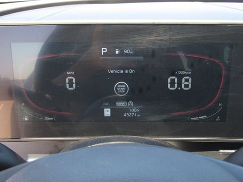 Used 2023 Kia Sportage EX image 27