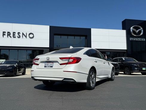 Used 2020 Honda Accord EX image 10