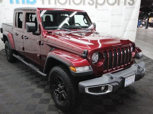 Used 2021 Jeep Gladiator Sport image 10