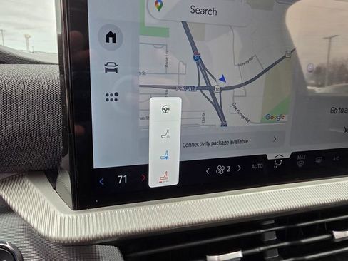 Used 2025 Ford Explorer ST image 25