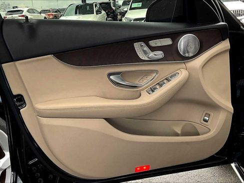 Certified 2021 Mercedes-Benz C 300 Sedan image 21