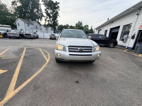 Used 2006 Toyota Highlander Limited AWD/4WD image 13